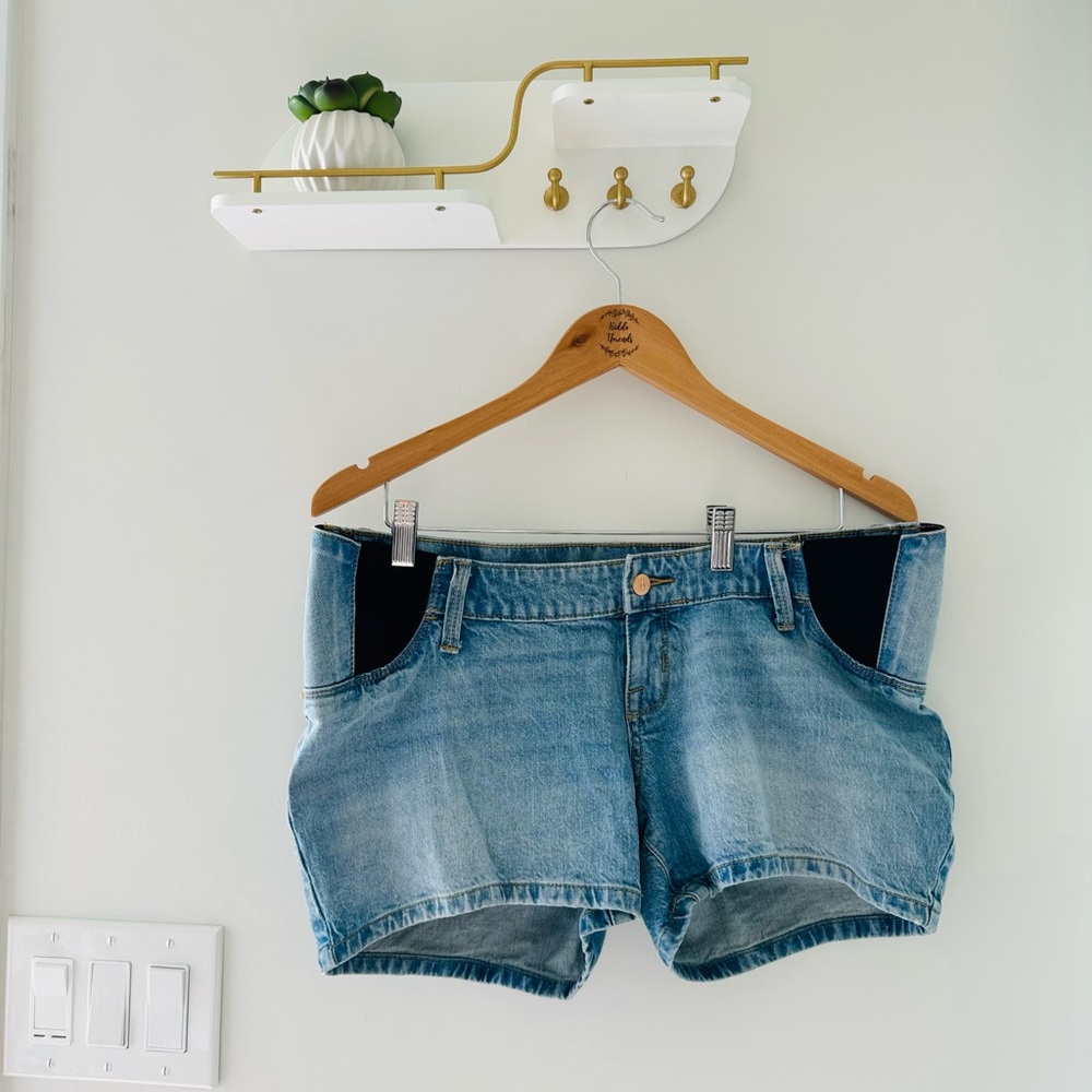 Maternity denim shorts